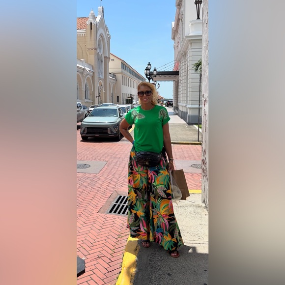 New - I’m Live!!! 🛍️🛍️Like this listing to be notified!! - Picture 11 of 14